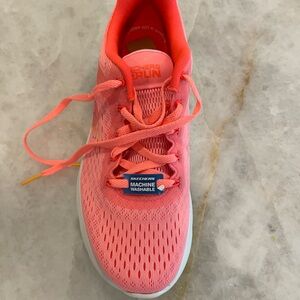 New Skechers GoRun Lite sz 6